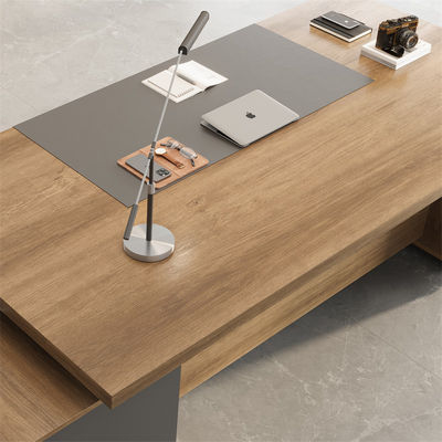 Walnut Color Modern Manager Office Desk Commercial Furniture Support customization